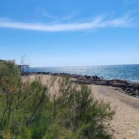 Au Calme Avec Piscine, 600 M De La Saint-Raphael (Var)