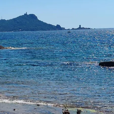 Au Calme Avec Piscine, 600 M De La Holiday home *